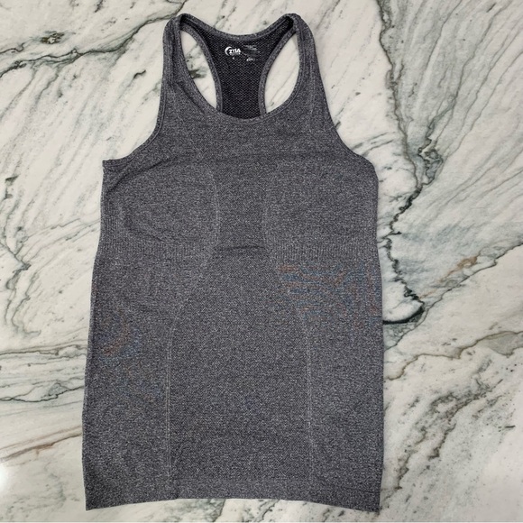 ZYIA Tops - ZYIA Active Copper Charged Tank, Women’s Size Small. Excellent‎ condition!